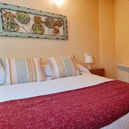Apartamentos El Pigazu Onís エクステリア 写真