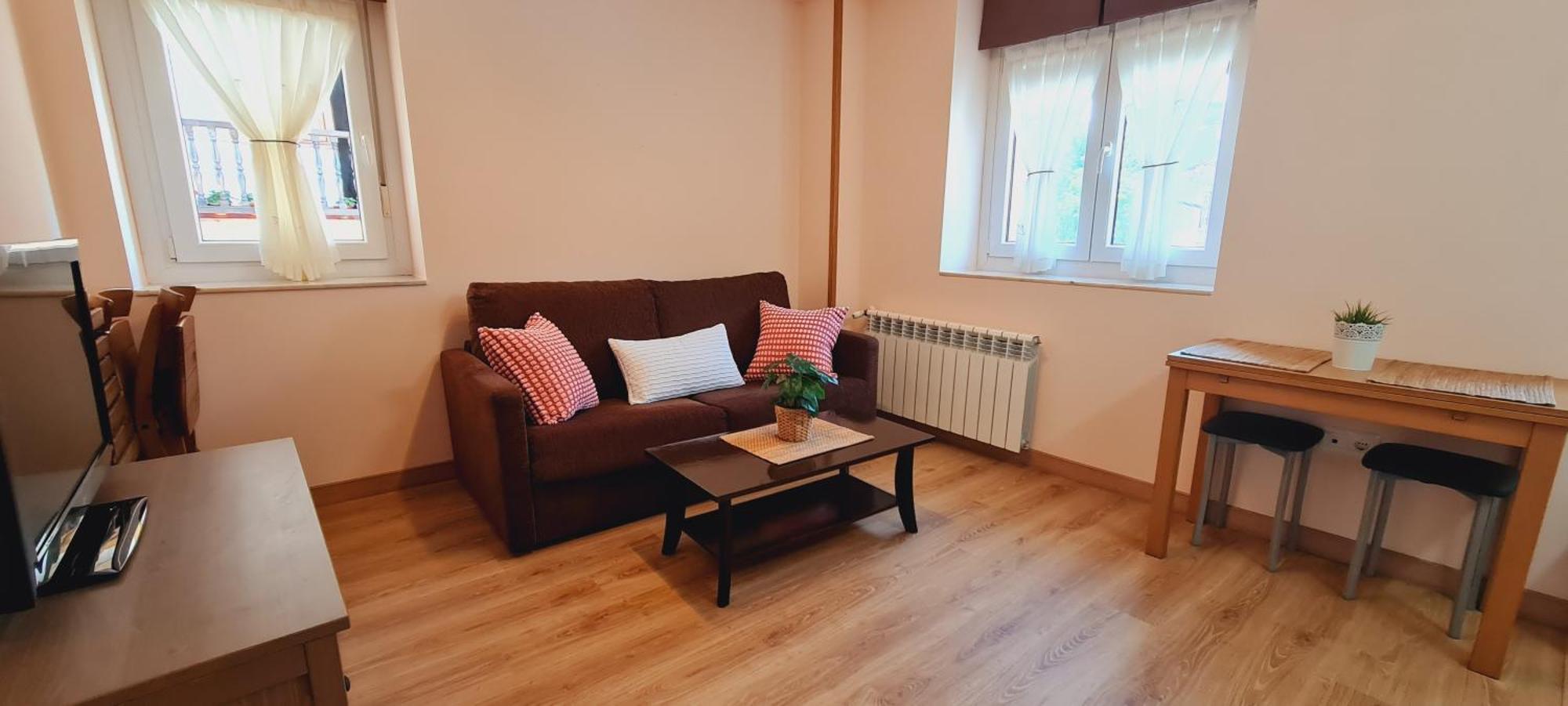 Apartamentos El Pigazu Onís エクステリア 写真