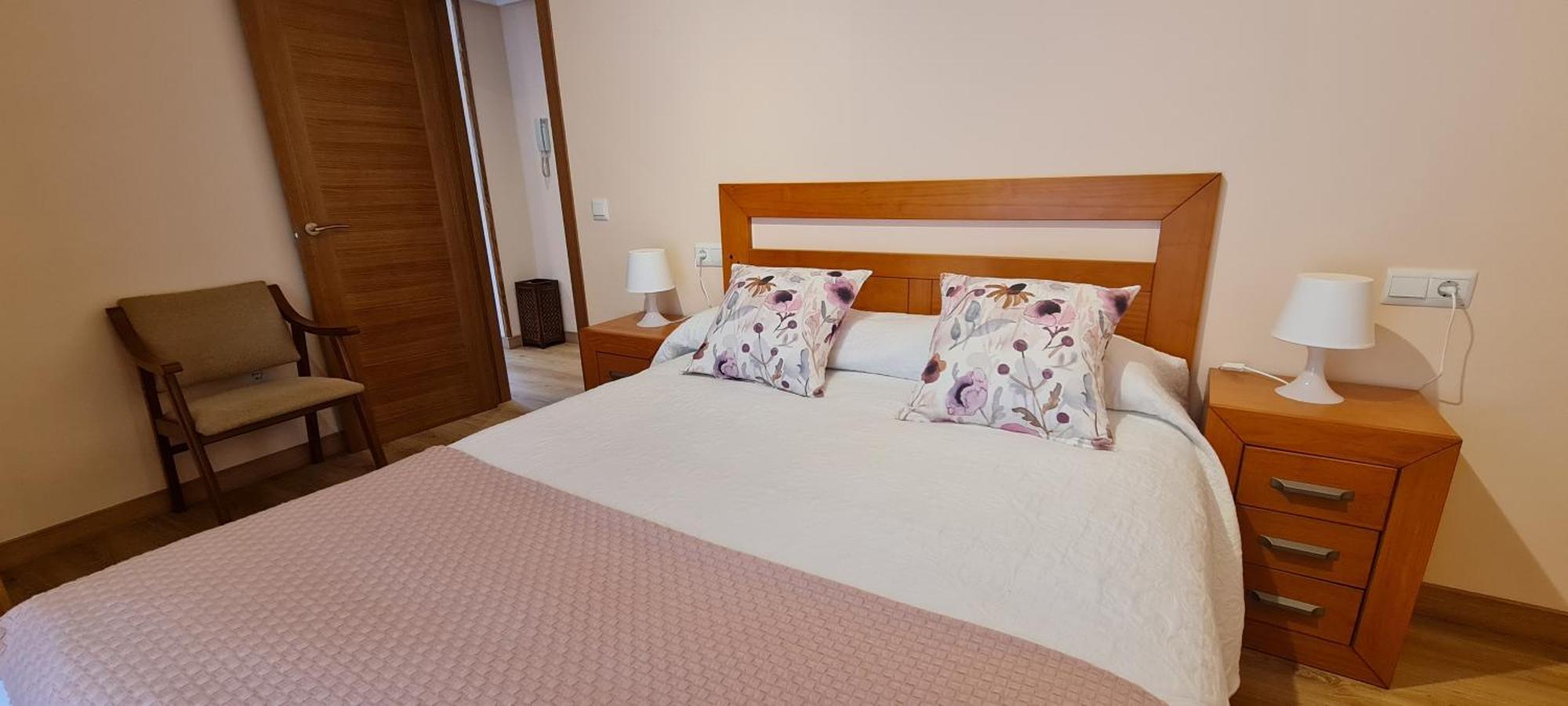 Apartamentos El Pigazu Onís エクステリア 写真